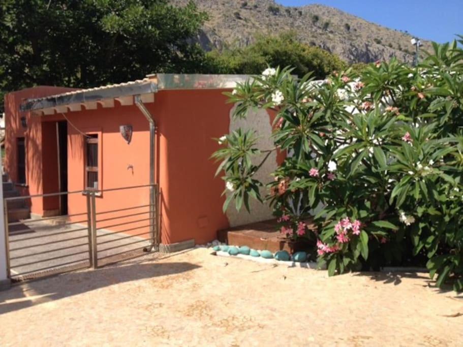 Villa Elloise Palermo Luaran gambar